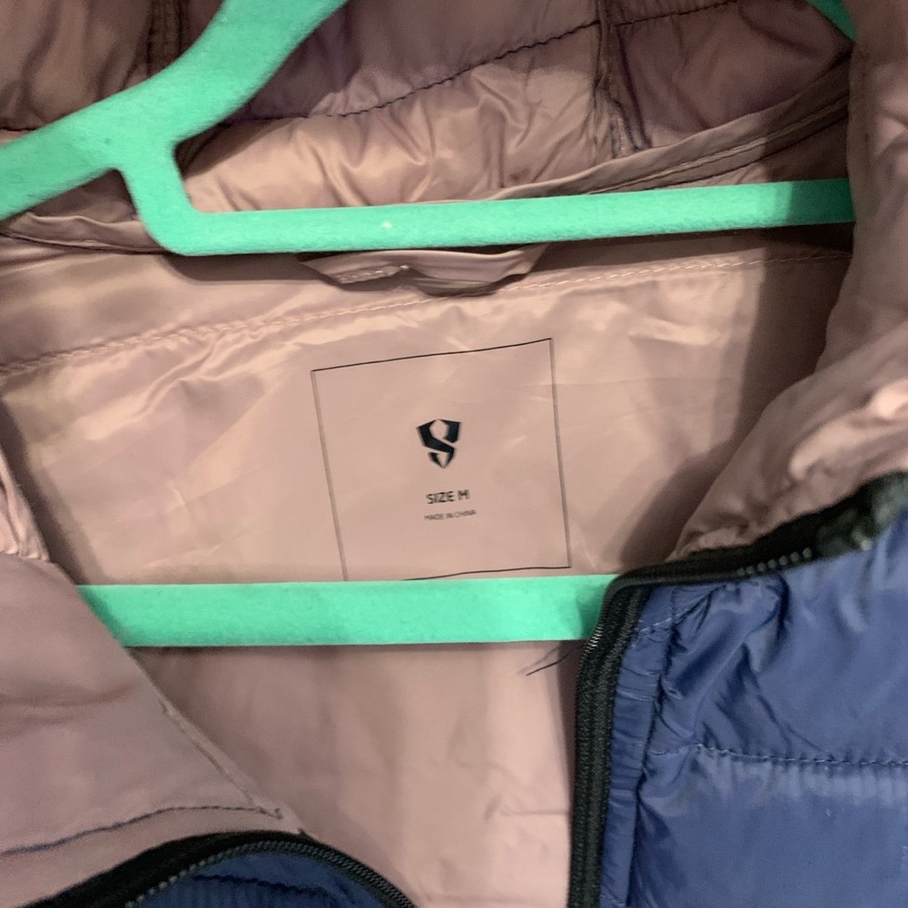 Packable Puffer - image 3